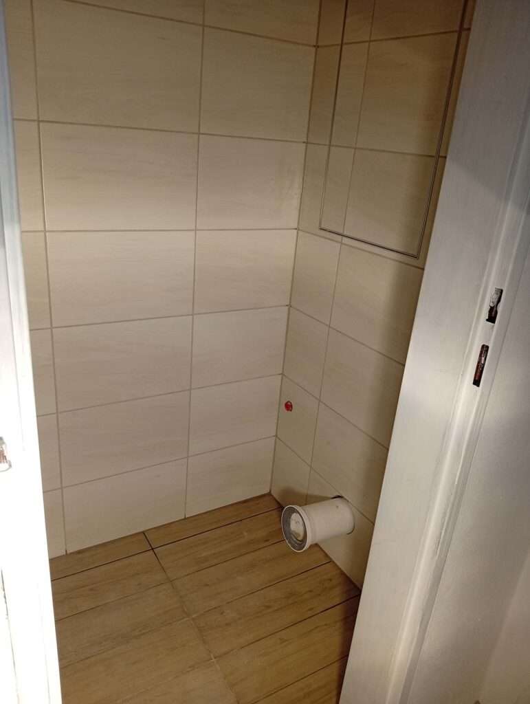 WC - dlažba + obklad