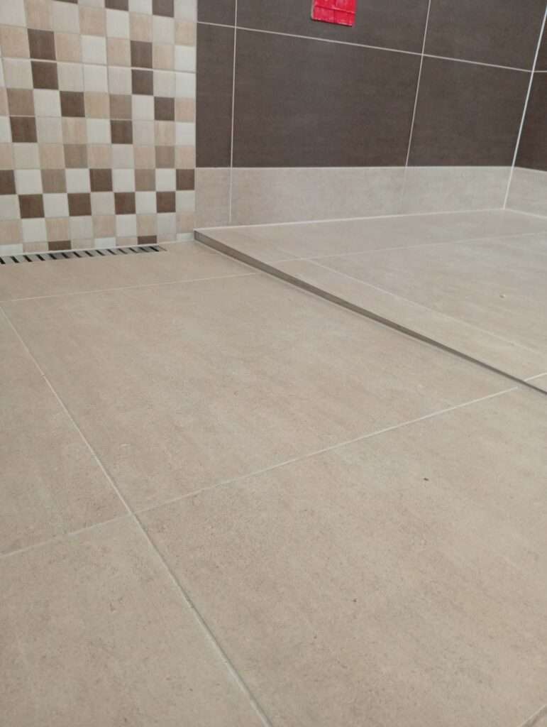 dlažba sprchový kout